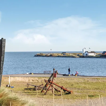 2 Bedroom In Hvide Sande Bjerregard