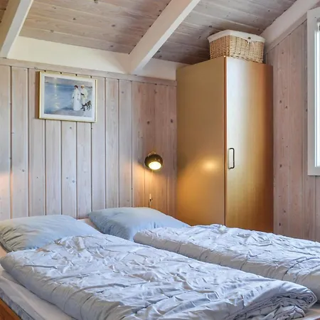 Holiday home 2 Bedroom In Hvide Sande *